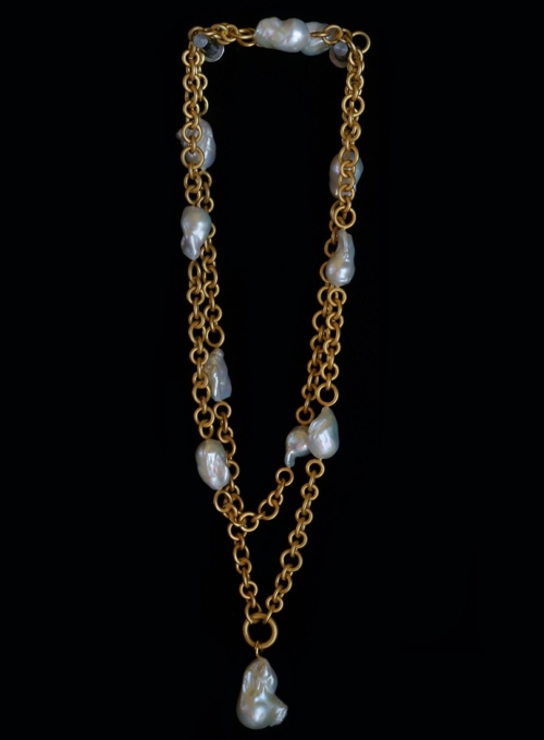 Baroque Pearl and Chain Style and Love Necklace