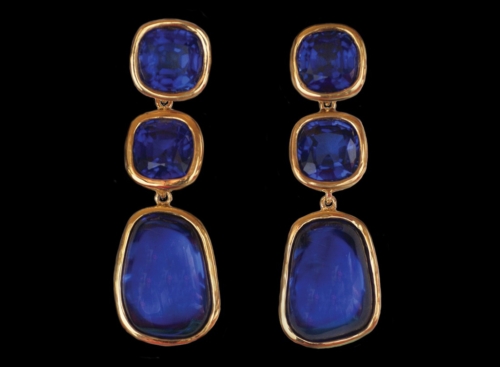 22kt Sapphire earrings 59.36cts