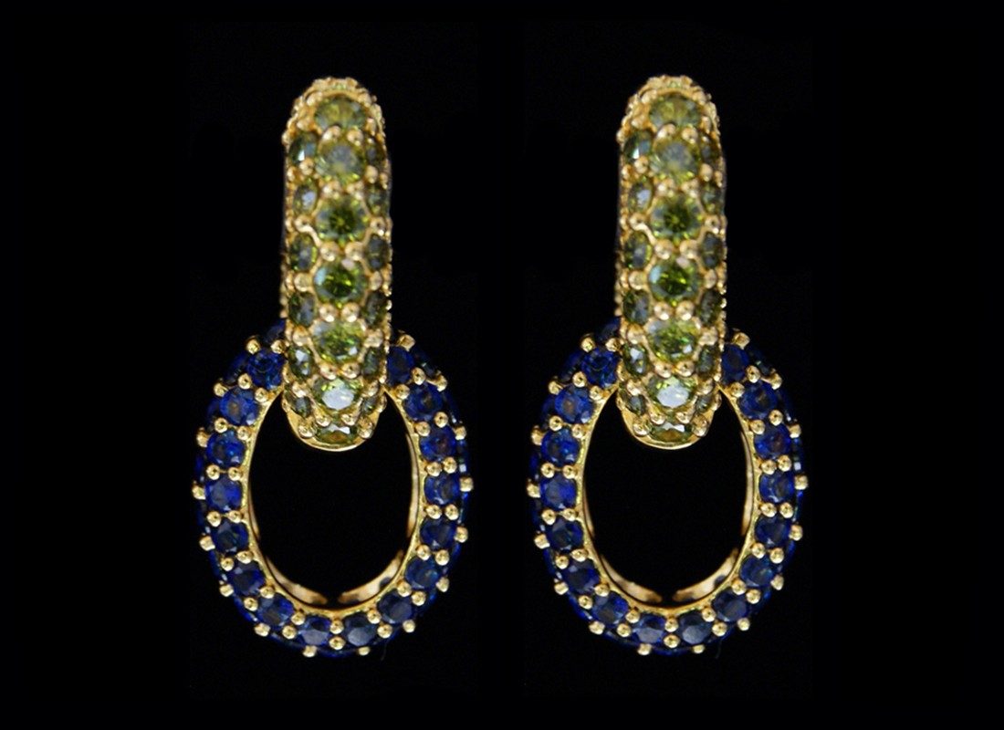 Ears_Pave_Green_Sapphire
